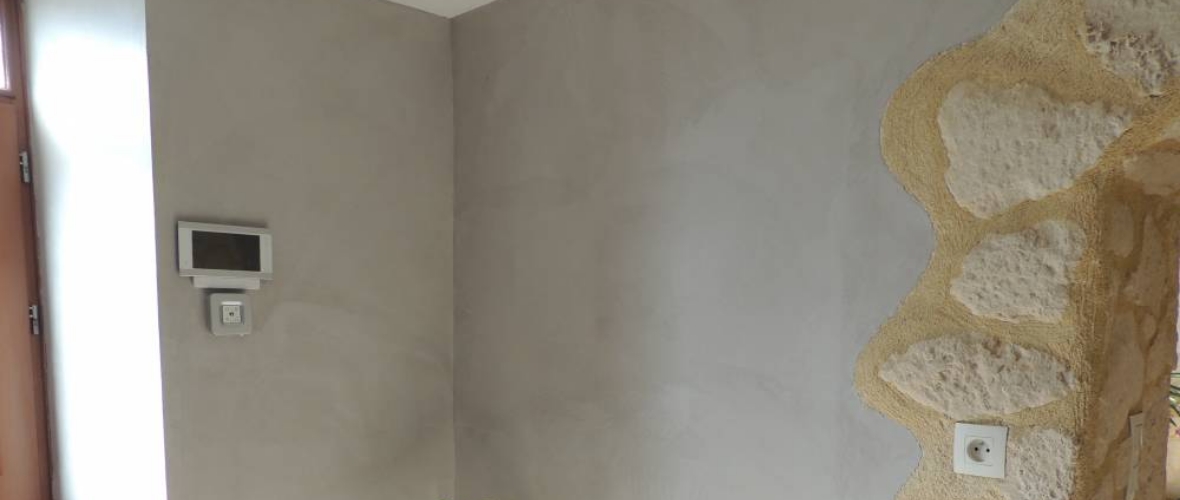 mur béton ciré